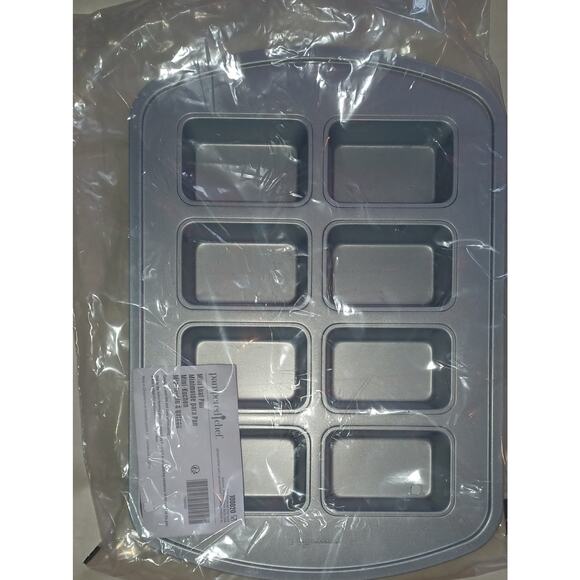 NEW Pampered Chef Mini Loaf Pan Item #100020 - Picture 3 of 4